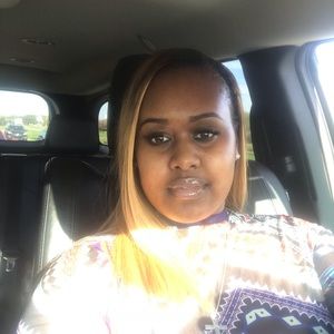 Meet your Posher, Sierra